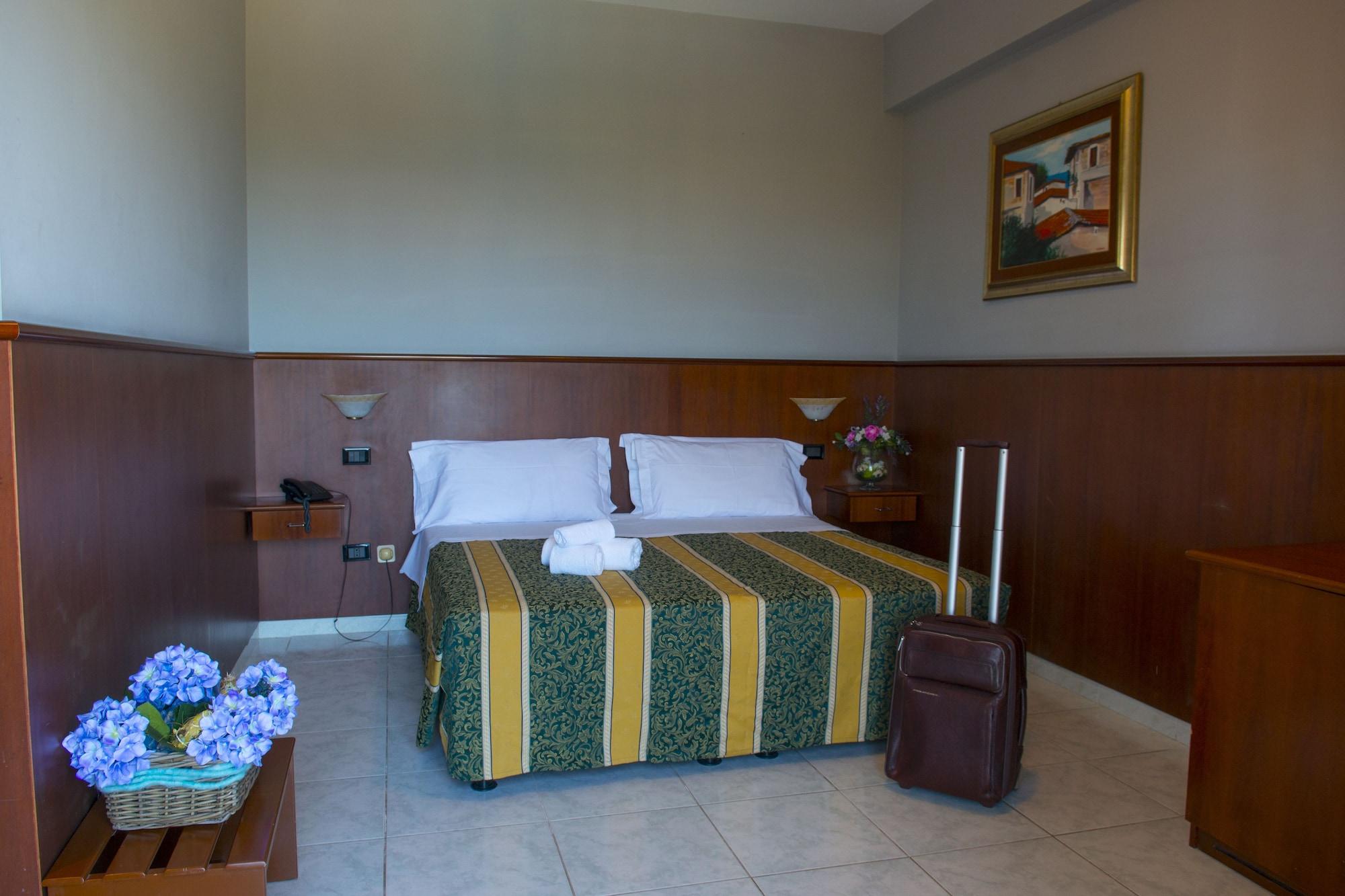 Hotel Dei Pini Porto Empedocle Dış mekan fotoğraf
